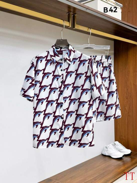 Picture of Gucci Shirt Pant Suits _SKUGucciM-3XL20tr6521714